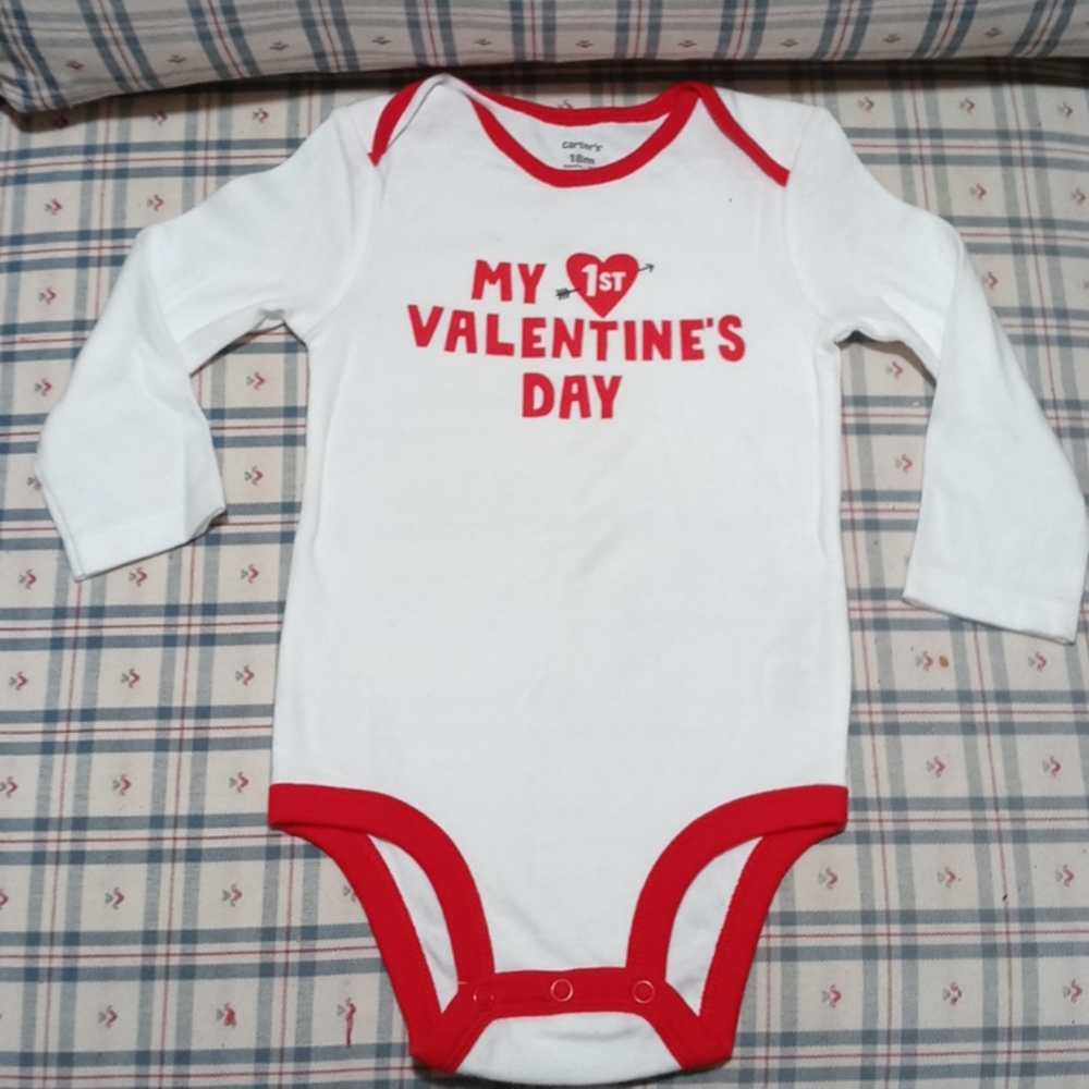 18m Carter's Valentines long sleeve onezie